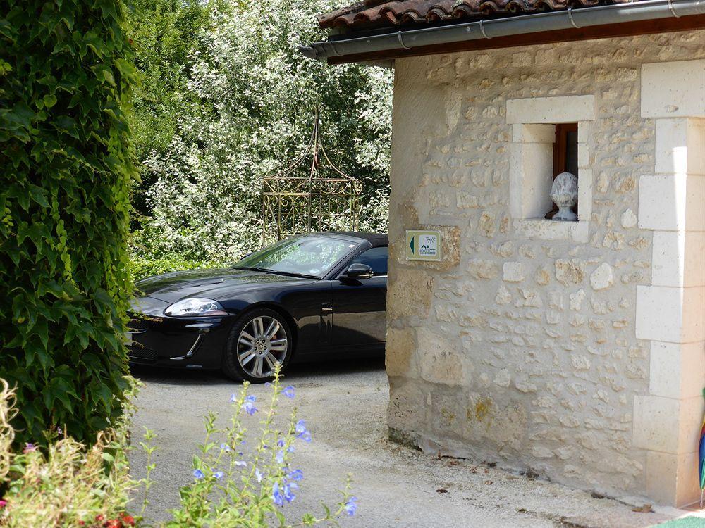 Hotel Moulin De Vigonac Valeuil Exterior foto