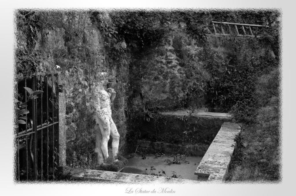 Hotel Moulin De Vigonac Valeuil Exterior foto