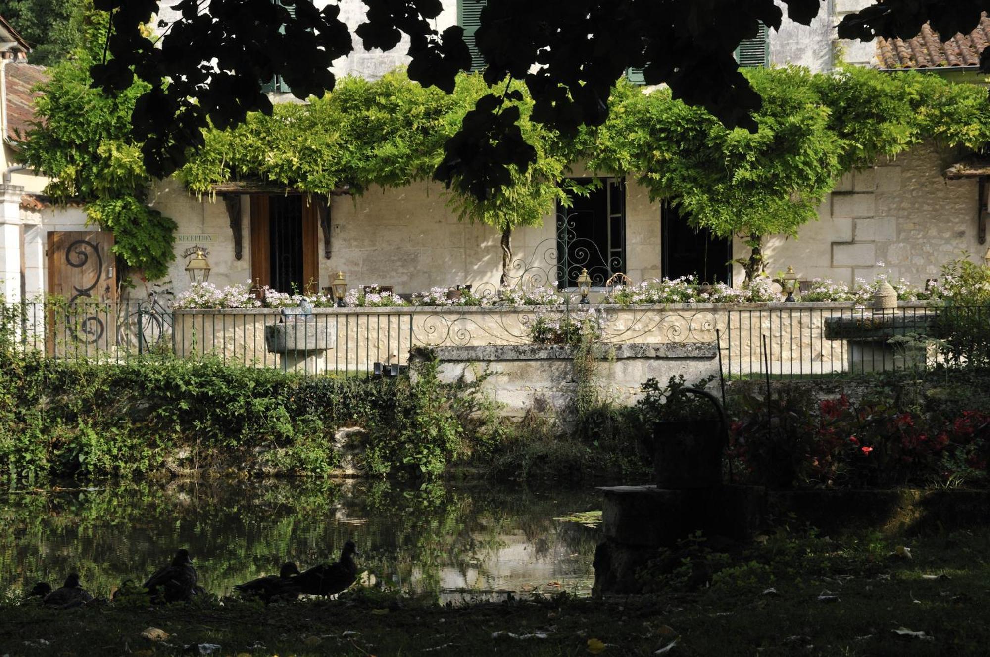 Hotel Moulin De Vigonac Valeuil Exterior foto