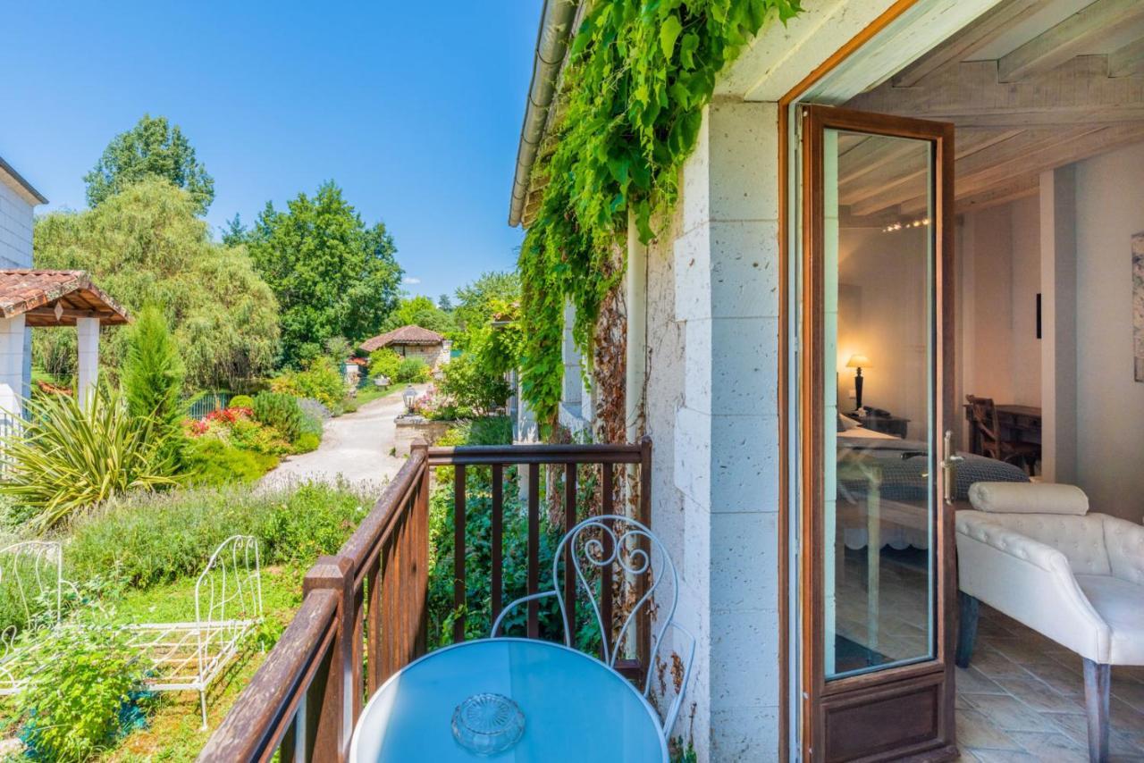 Hotel Moulin De Vigonac Valeuil Exterior foto