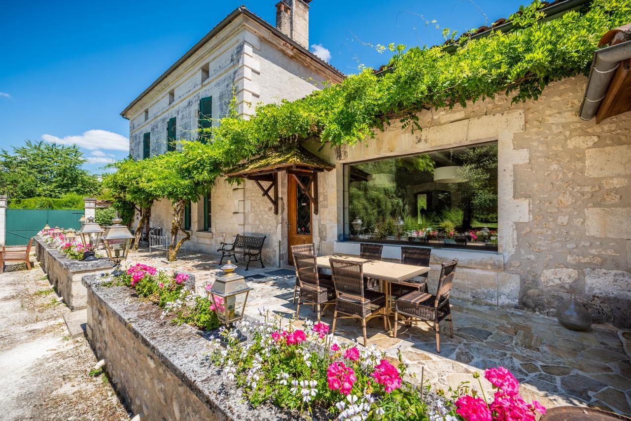 Hotel Moulin De Vigonac Valeuil Exterior foto